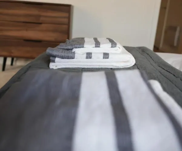 Daire Southbank Apartment. New! With Free Parking Leeds (West Yorkshire)