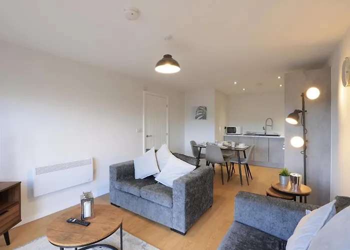 Southbank Apartment. New! With Free Parking